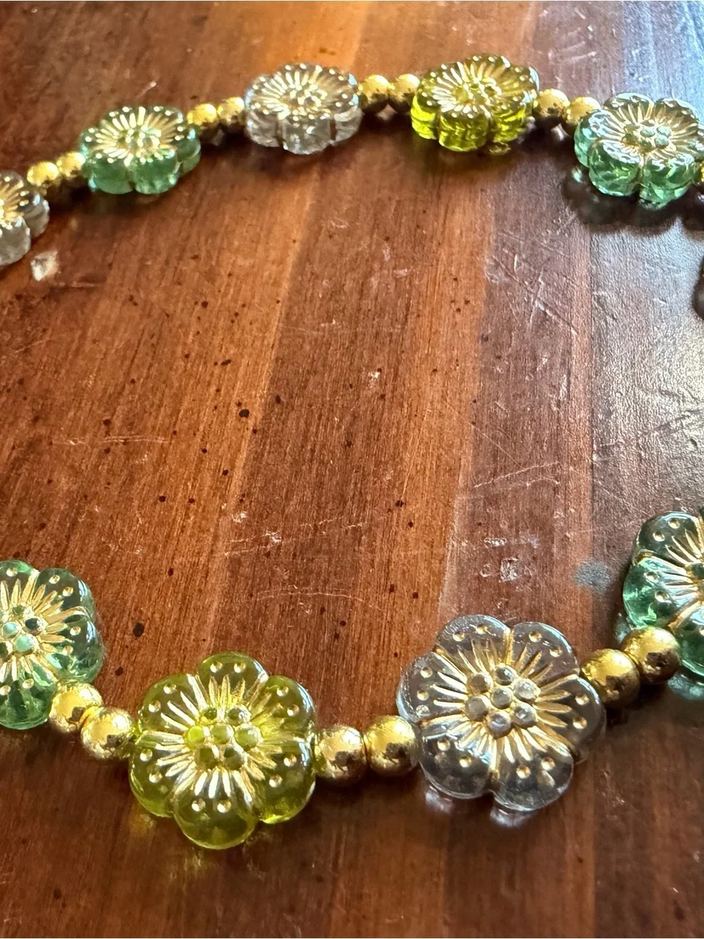 Green Floral Bead Key Ring with Gold Accents